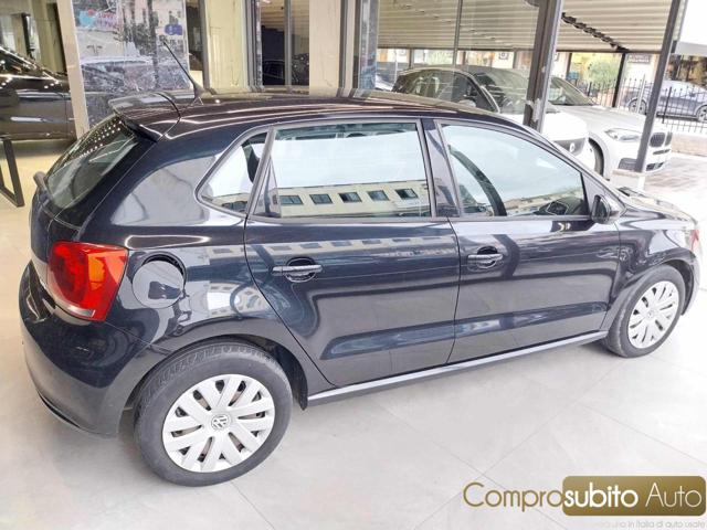VOLKSWAGEN Polo usata, con Autoradio