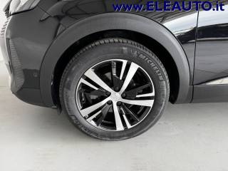 PEUGEOT 5008 usata, con Cerchi in lega