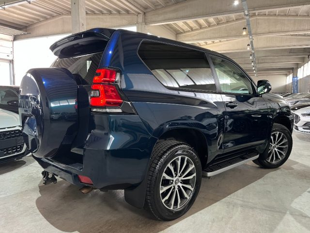 TOYOTA Land Cruiser usata, con Boardcomputer