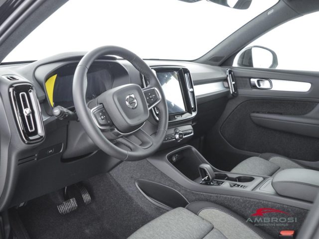 VOLVO XC40 usata 7