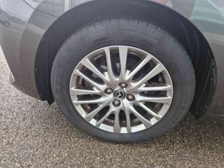 MAZDA 2 usata, con Volante in pelle