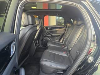 PORSCHE Cayenne usata, con Cerchi in lega