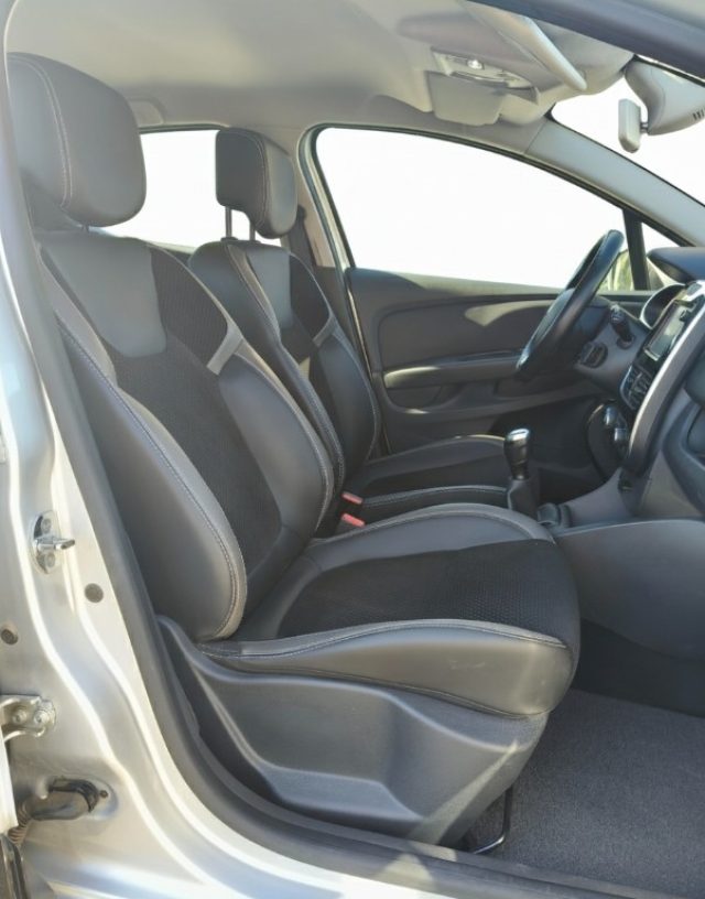 RENAULT Clio usata, con Cronologia tagliandi