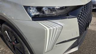 DS AUTOMOBILES DS 7 usata, con Boardcomputer