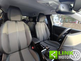 PEUGEOT 2008 usata, con Autoradio