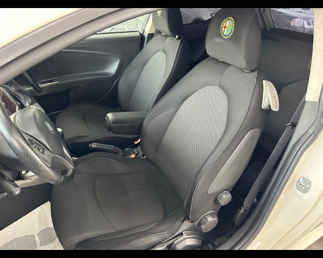 ALFA ROMEO MiTo usata, con Airbag testa