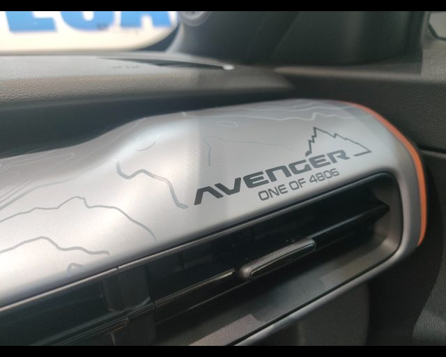 JEEP Avenger usata 23