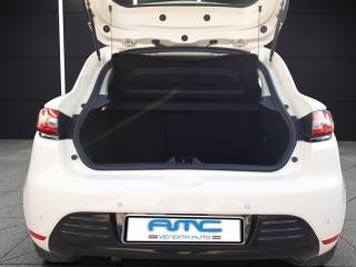 RENAULT Clio usata, con Luci diurne LED