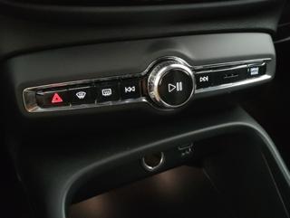 VOLVO XC40 usata, con Luci diurne LED
