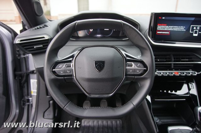 PEUGEOT 2008 usata, con Bluetooth
