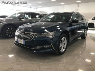 SKODA Superb usata, con Airbag