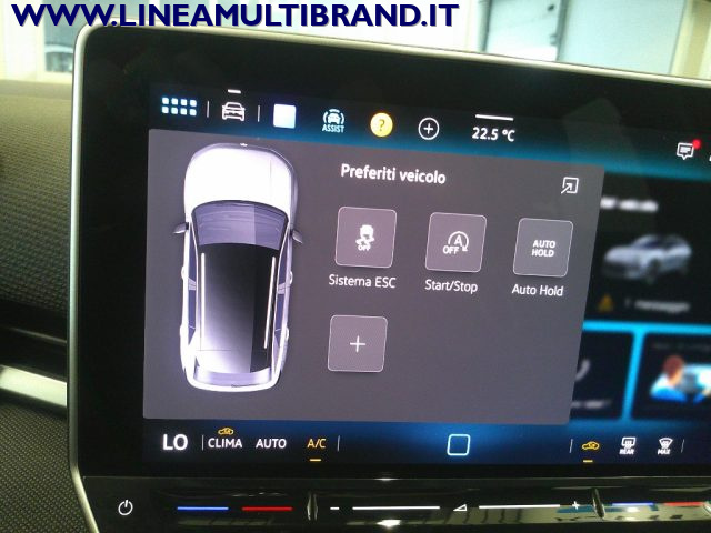 VOLKSWAGEN T-Roc usata, con USB