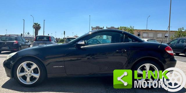 MERCEDES-BENZ SLK 200 usata, con Fendinebbia