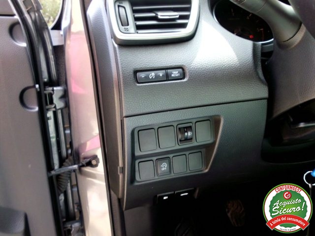 NISSAN Qashqai usata, con Fendinebbia