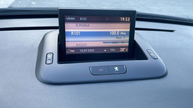 PEUGEOT 5008 usata 22