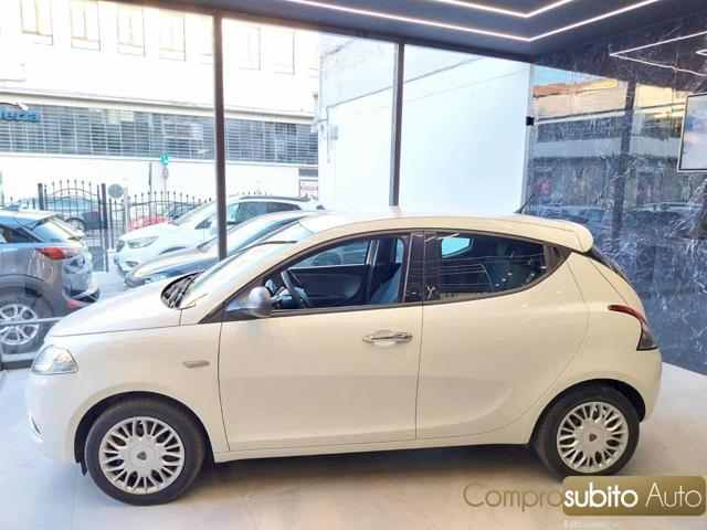 LANCIA Ypsilon usata, con Airbag Passeggero