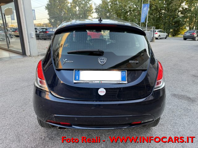 LANCIA Ypsilon usata, con Park Distance Control