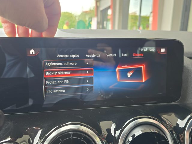 MERCEDES-BENZ GLA 200 usata, con Chiamata automatica per emergenze