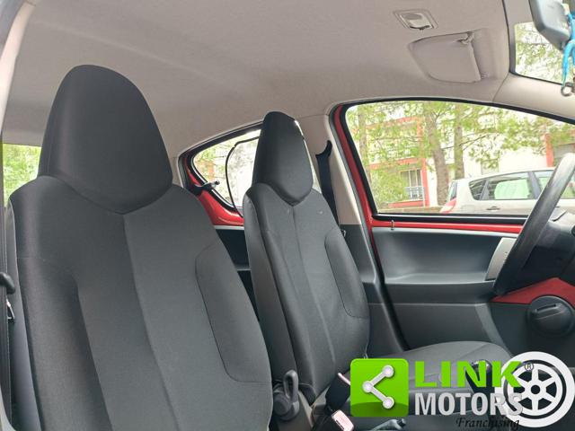 TOYOTA Aygo usata 33