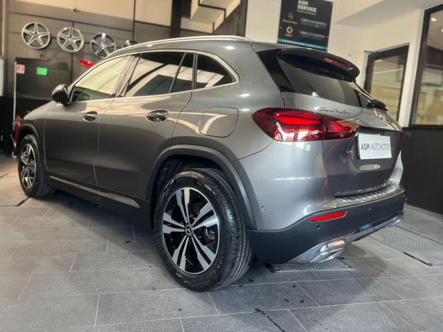 MERCEDES-BENZ GLA 180 usata, con Autoradio
