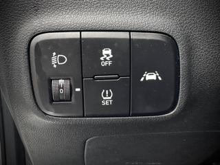 HYUNDAI i10 usata 21