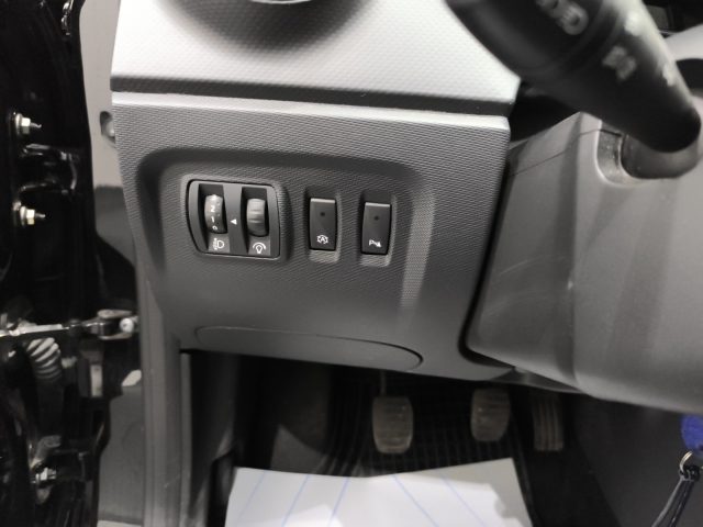 RENAULT Captur usata, con Controllo automatico clima