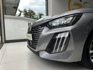 PEUGEOT 208 usata, con Climatizzatore