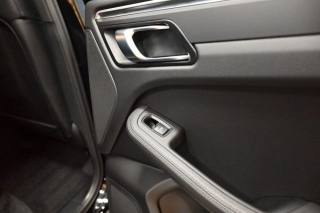 PORSCHE Macan usata 62