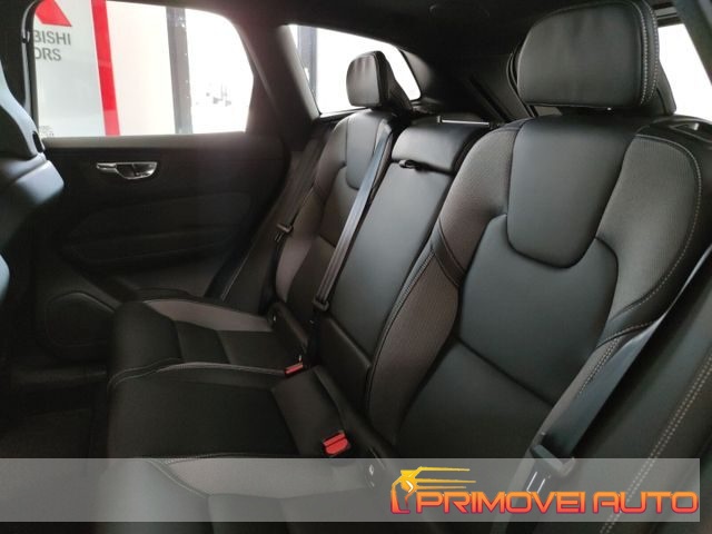 VOLVO XC60 usata, con Airbag laterali
