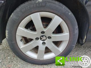 PEUGEOT 308 usata, con Specchietti laterali elettrici