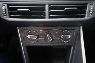 VOLKSWAGEN Taigo usata, con Sensore di luce