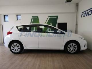 TOYOTA Auris usata, con ESP