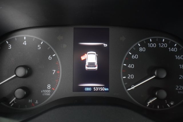 TOYOTA Yaris usata 6