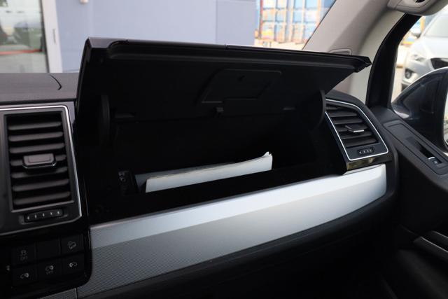 VOLKSWAGEN Multivan usata, con Controllo vocale