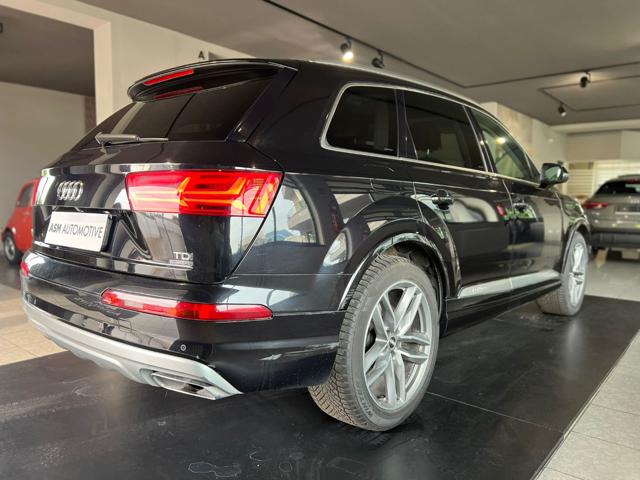 AUDI Q7 usata, con Autoradio