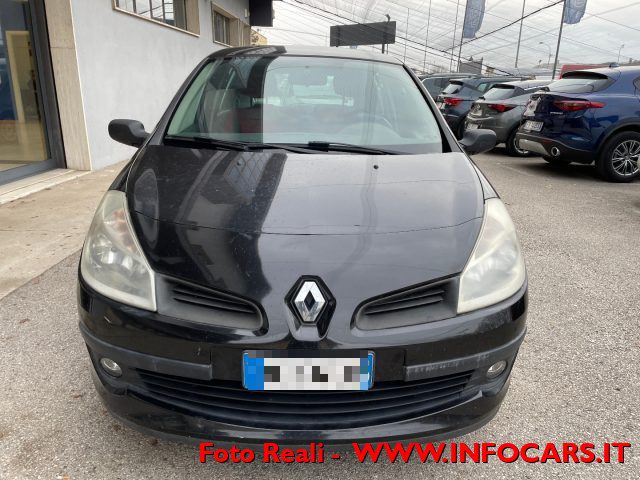 RENAULT Clio usata, con Servosterzo