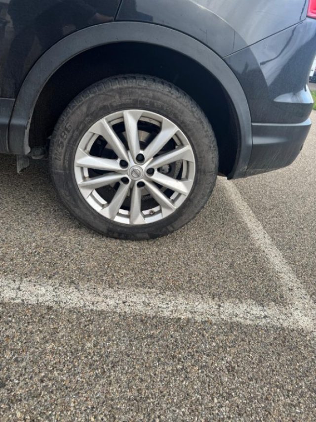 NISSAN Qashqai usata, con Autoradio