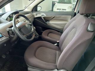 LANCIA Ypsilon usata, con Fendinebbia