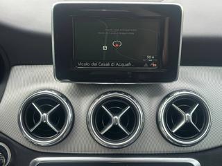 MERCEDES-BENZ GLA 180 usata, con Specchietti laterali elettrici