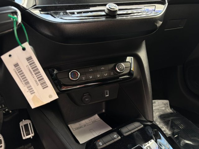 OPEL Corsa usata, con Controllo vocale