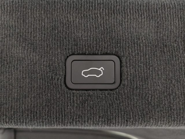 LOTUS Eletre usata, con Bracciolo