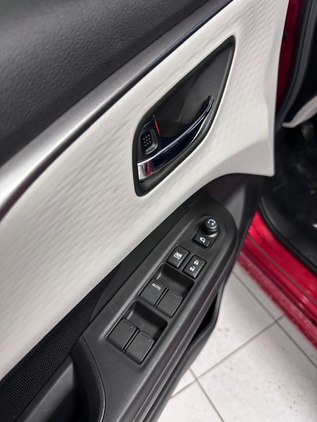 SUZUKI Swift usata, con Alzacristalli elettrici