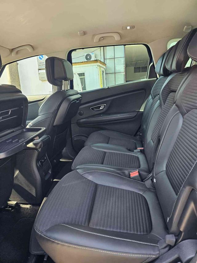 RENAULT Grand Scenic usata, con Cruise Control