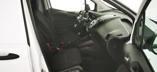 FORD Transit Courier usata 24