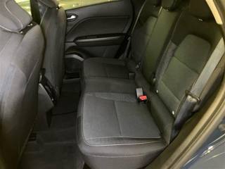 RENAULT Captur usata, con Bracciolo