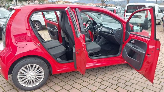 VOLKSWAGEN up! usata, con Luci diurne