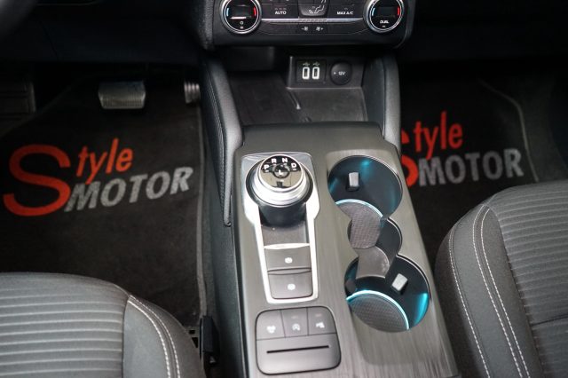 FORD Kuga usata, con Fendinebbia