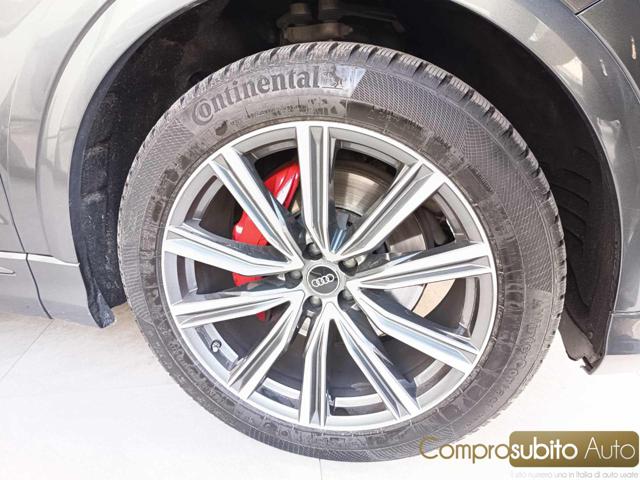 AUDI Q8 usata 25