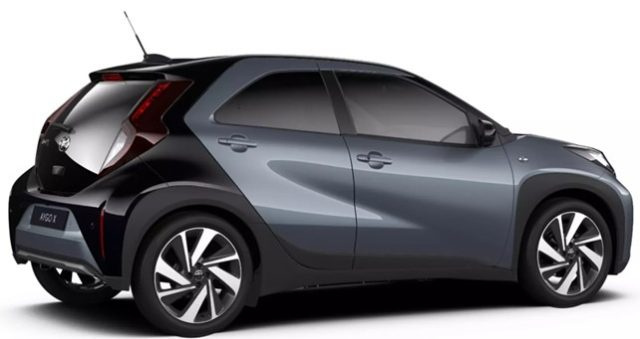 TOYOTA Aygo X usata, con Autoradio