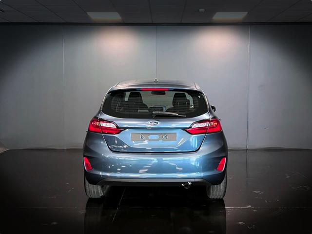 FORD Fiesta usata, con Autoradio